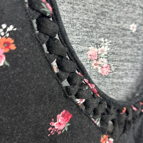 Torrid Heritage Slub V-Neck Macrame Tank Sz 3X - Picture 7 of 11